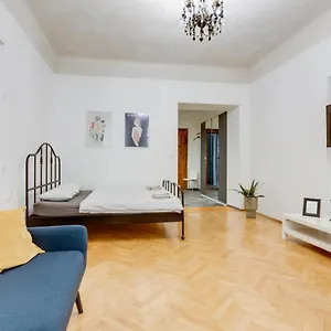 Lovely Heart Of Apartament